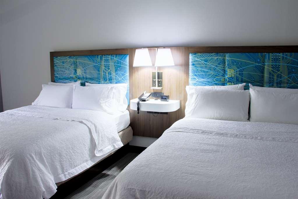 Hampton Inn Danville Cameră foto